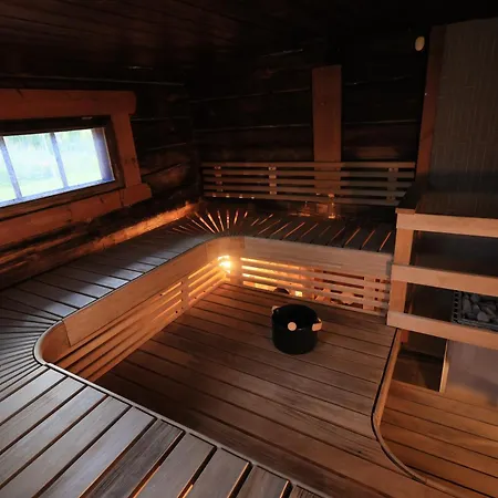 Heimari Hotel 3*